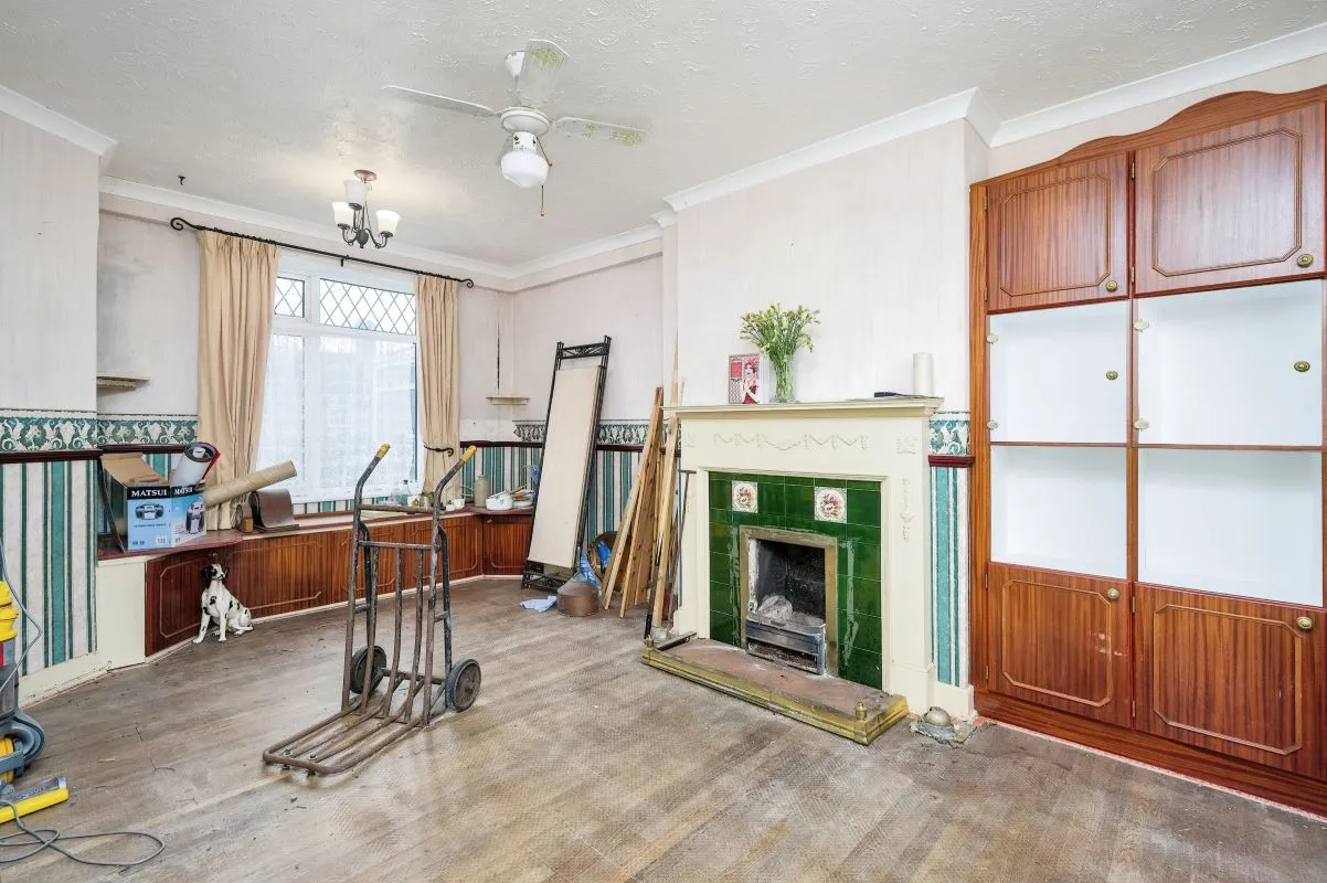 Blairgowrie Road, Plymouth, Devon, PL5 1NP - The free online property sales service.