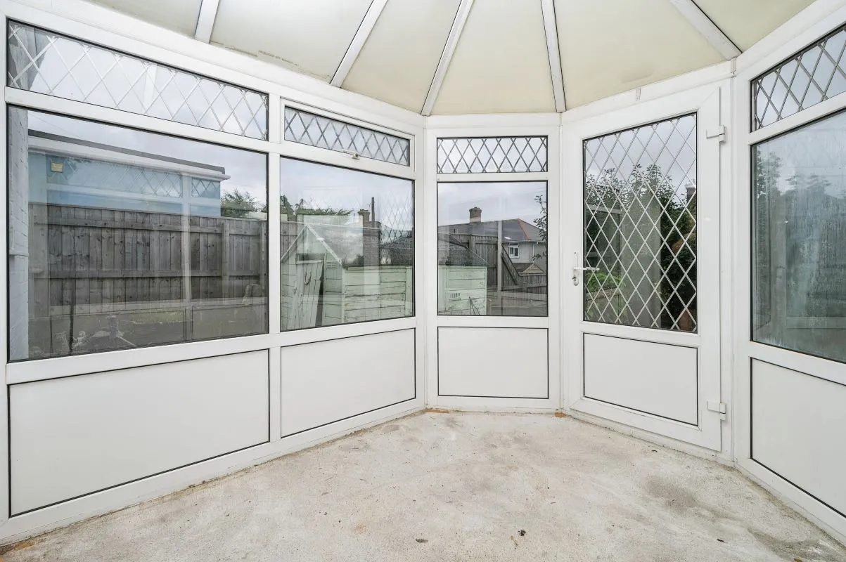 Blairgowrie Road, Plymouth, Devon, PL5 1NP - The free online property sales service.