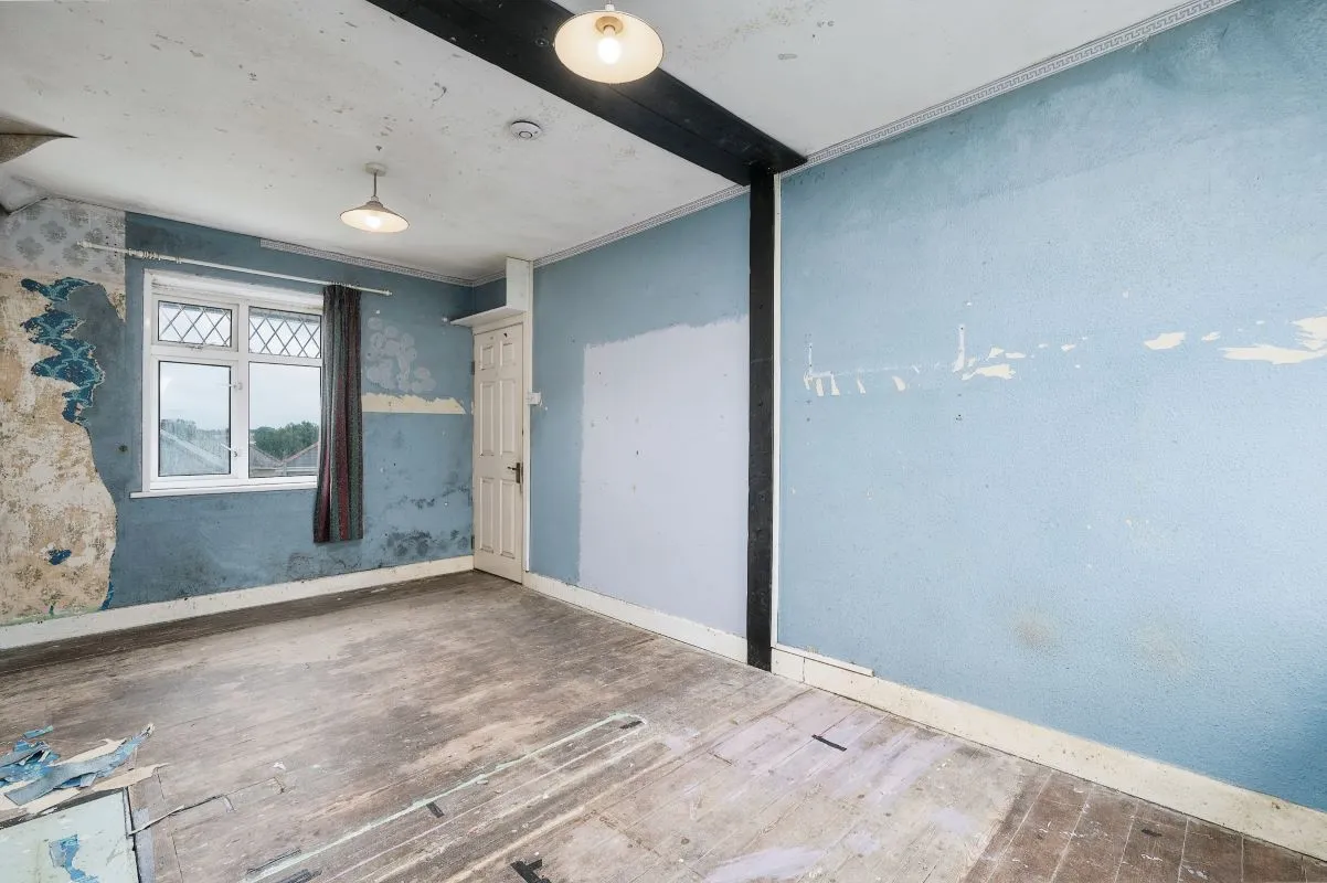 Blairgowrie Road, Plymouth, Devon, PL5 1NP - The free online property sales service.