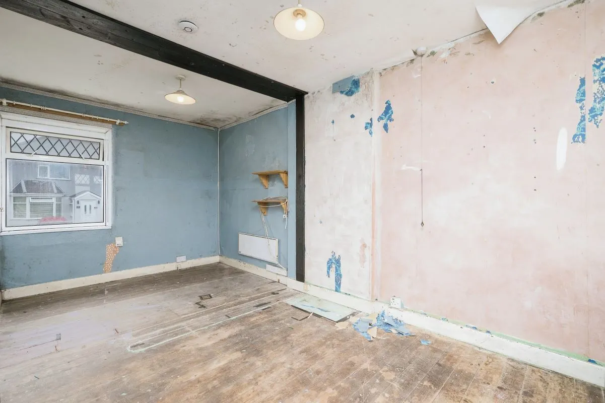 Blairgowrie Road, Plymouth, Devon, PL5 1NP - The free online property sales service.
