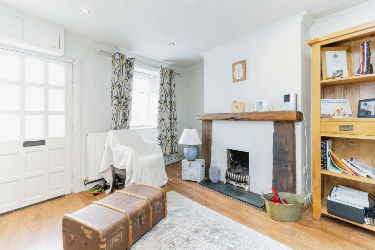 Town Tree Hill, Dawlish, Devon, EX7 9LD - The free online property sales service.