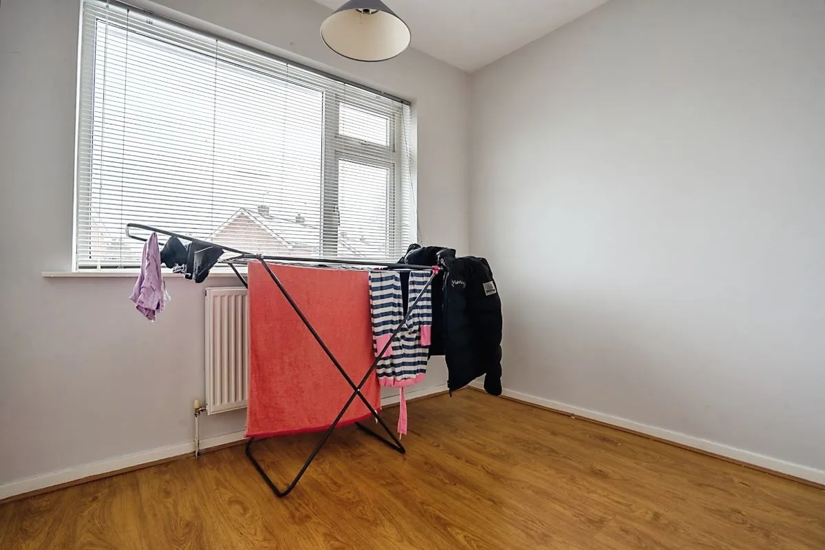 St. Marys Avenue, Braunstone, Leicester, Leicestershire, LE3 3FU - The free online property sales service.