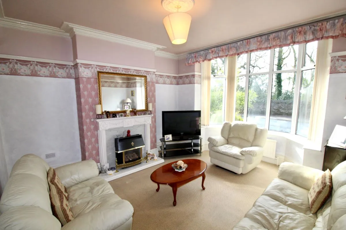 Church Road, Bolton, Lancashire, BL1 6HH - The free online property sales service.