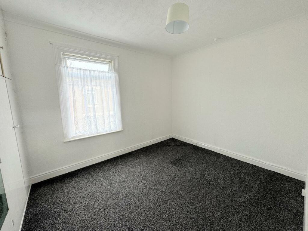 2 bed Terraced