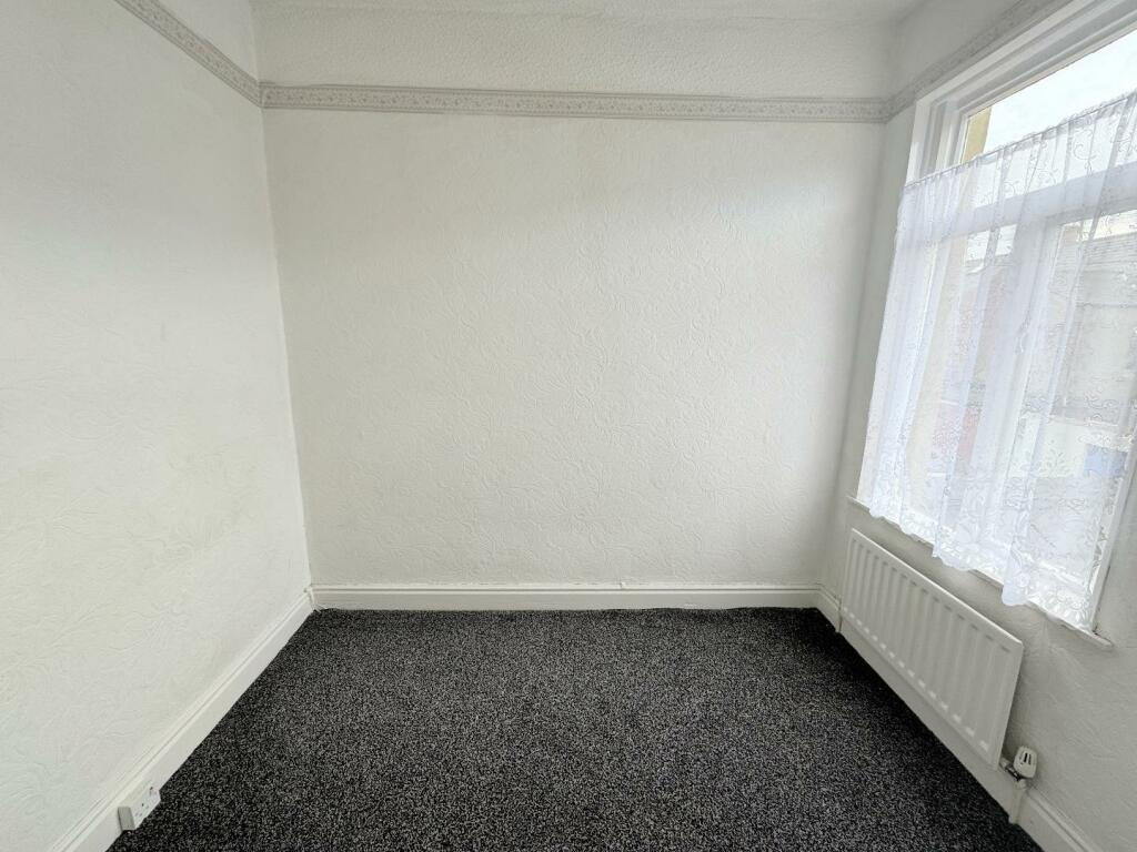 2 bed Terraced