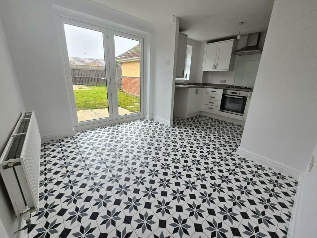 3 bed Semi-Detached