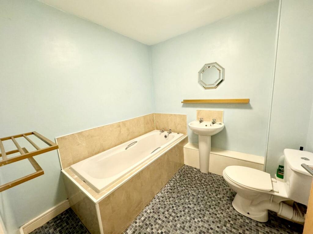 2 bed Apartment