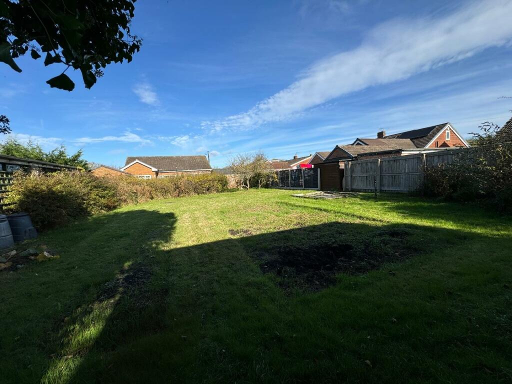 4 bed Detached