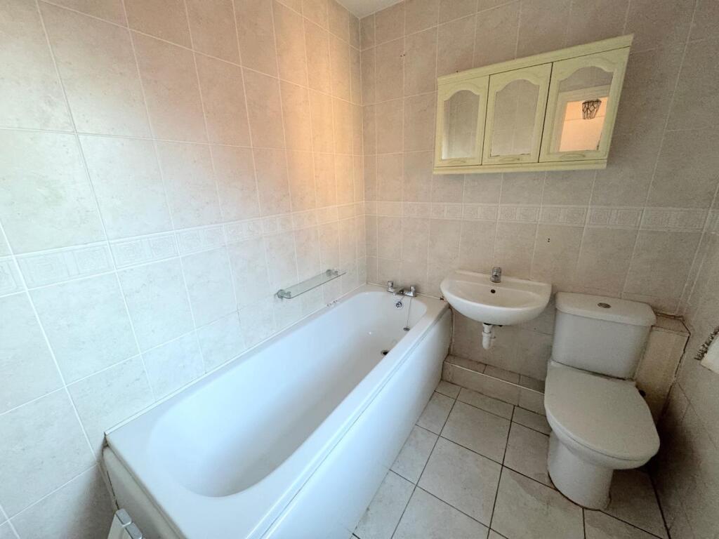 2 bed Terraced