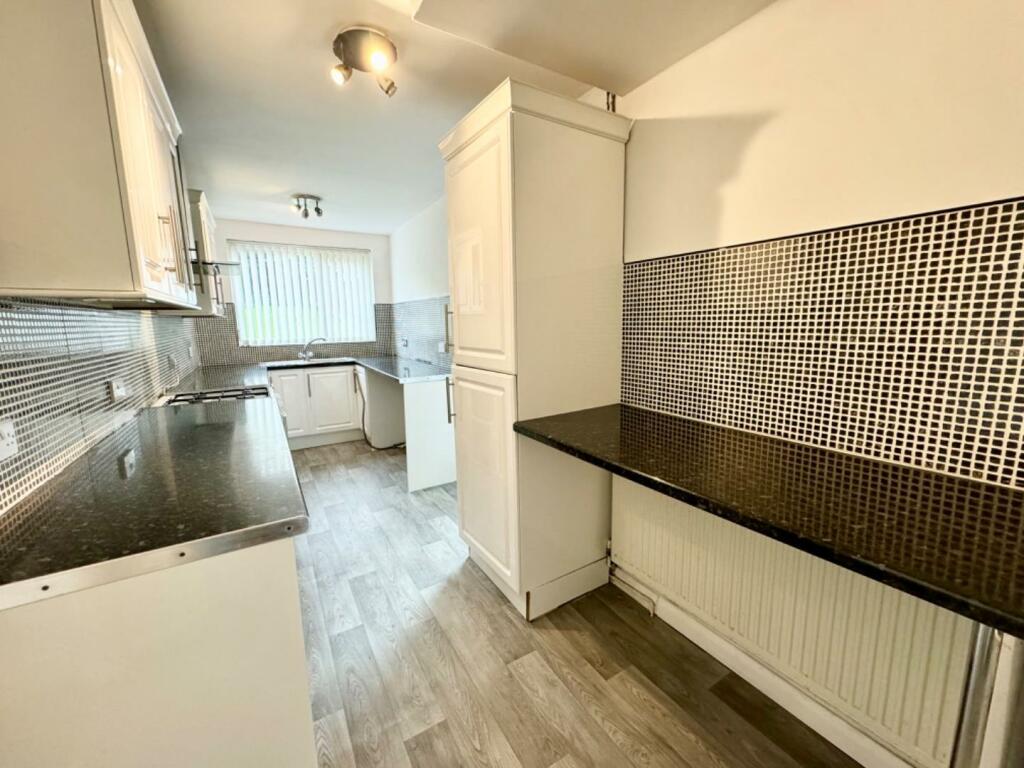 3 bed Semi-Detached