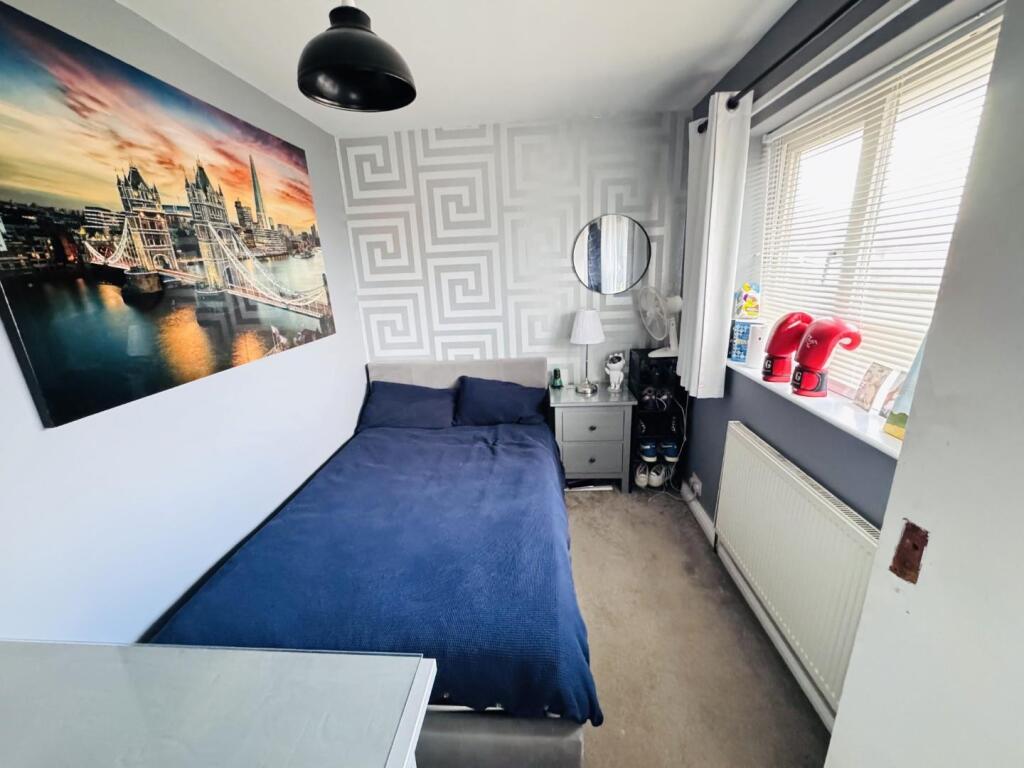 3 bed Terraced