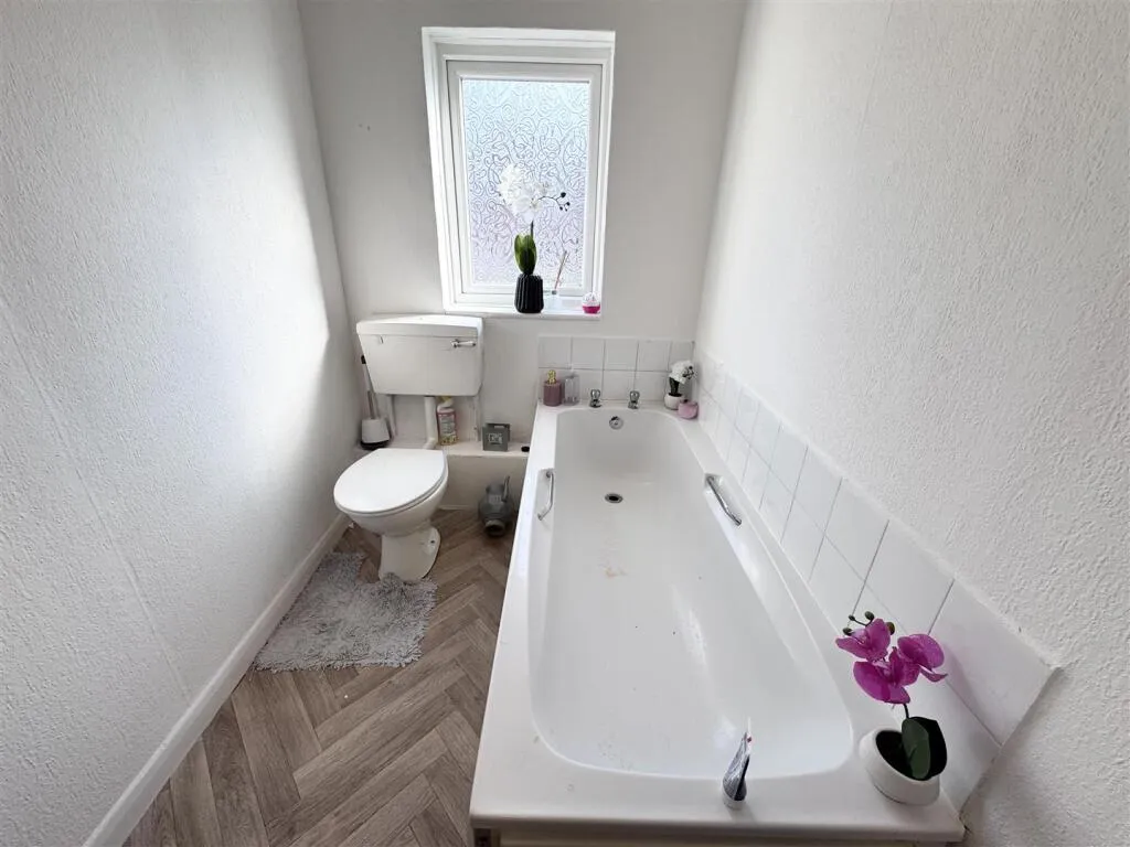 2 bed Terraced