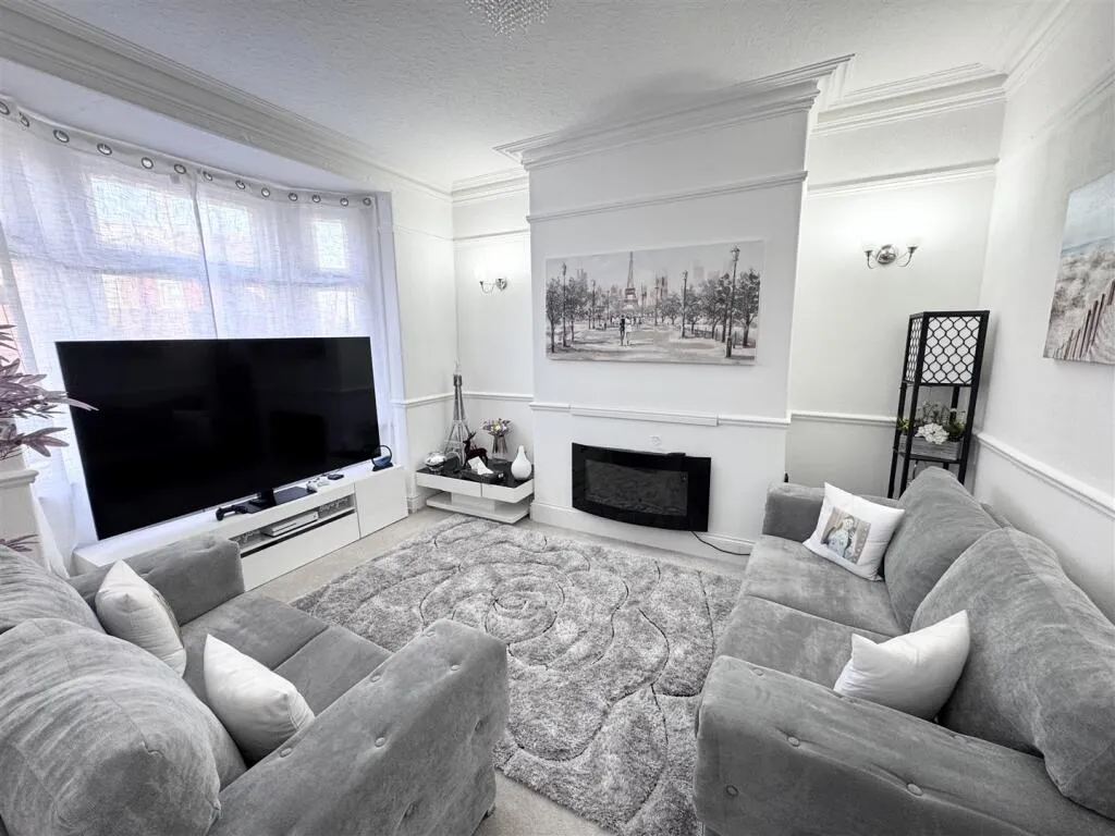 2 bed Terraced