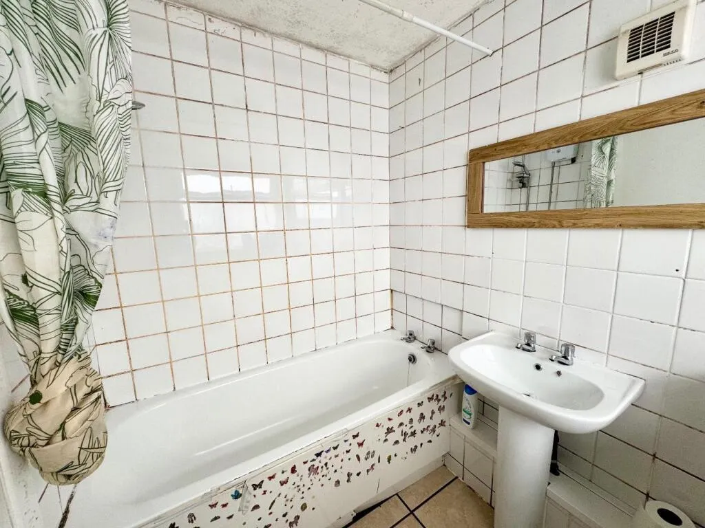 3 bed Terraced