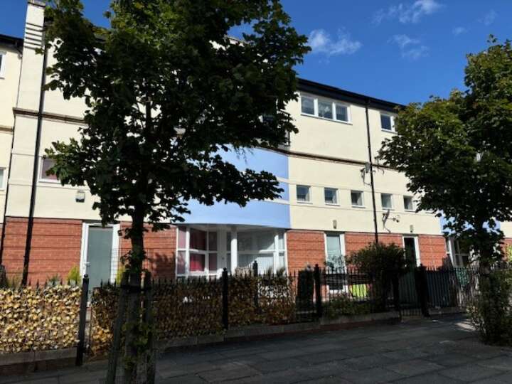 27 Brunswick Mews, Birkenhead