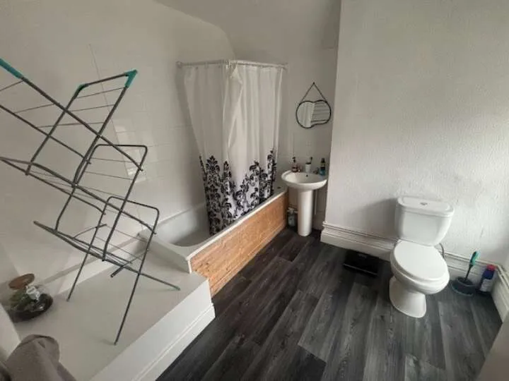 12 Alexandra Road, Oxton