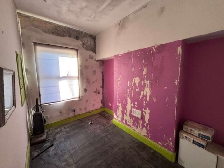 81 New Chester Road, New Ferry
