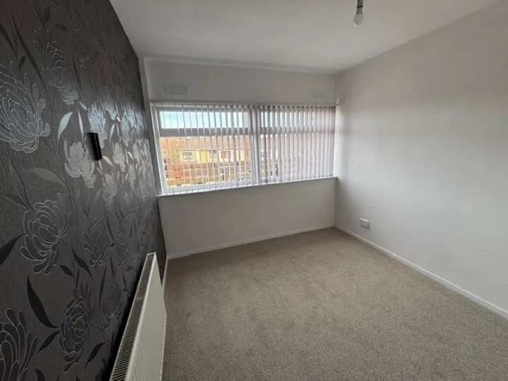 47A Arrowe Park Road, Upton