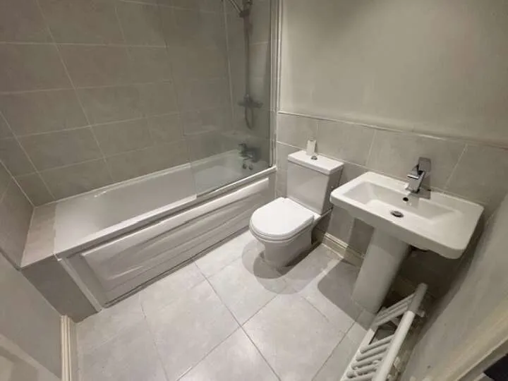 Flat 5, 38 Hamilton Square, Birkenhead