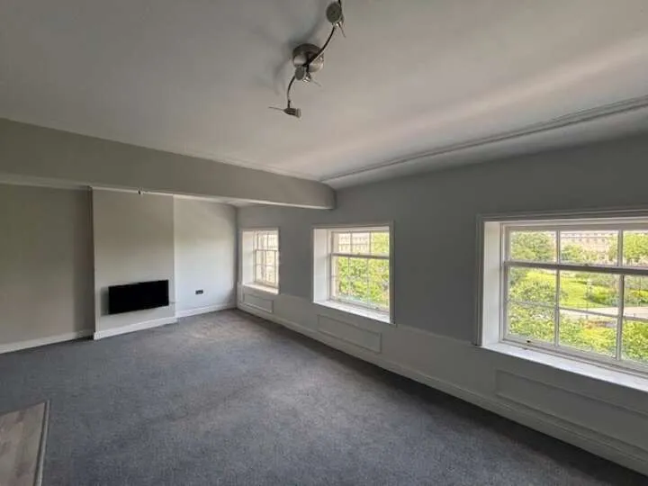 Flat 5, 38 Hamilton Square, Birkenhead