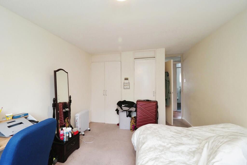1 bed Apartment