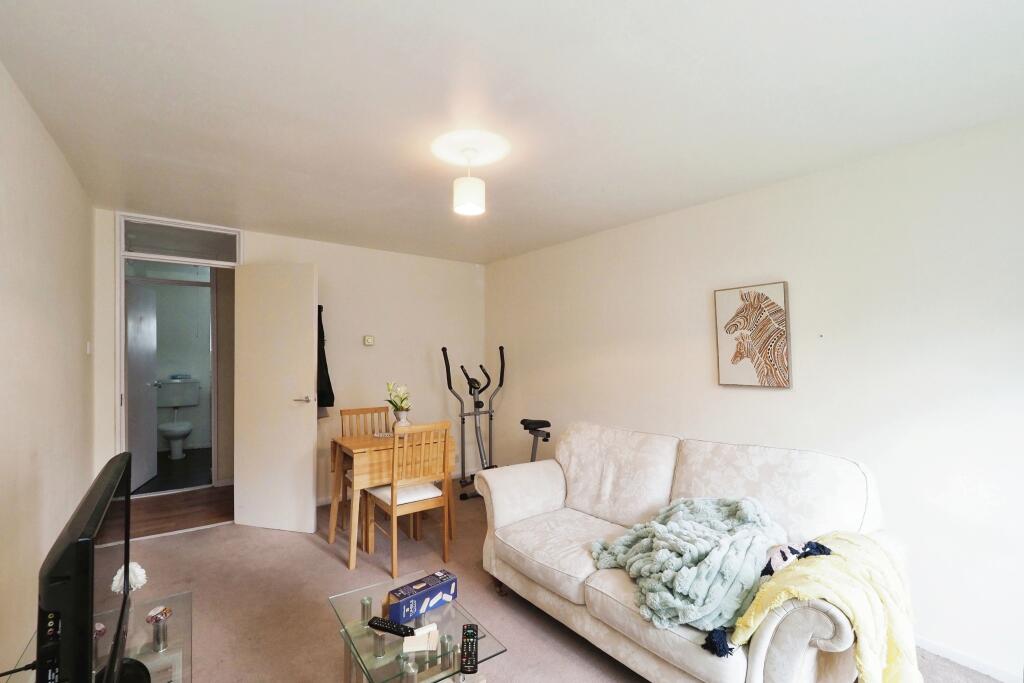 1 bed Apartment