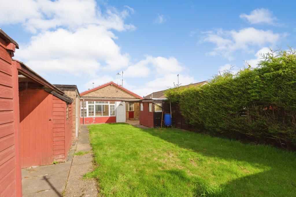 2 bed Detached Bungalow