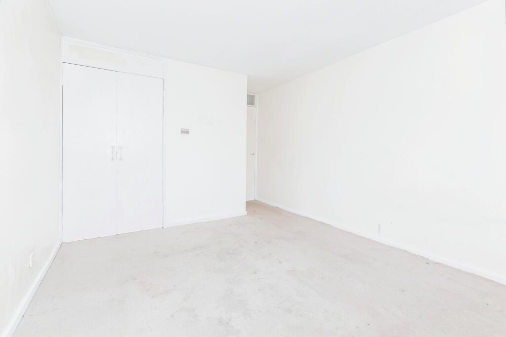 1 bed Apartment