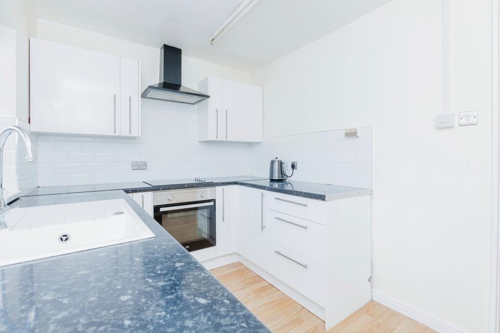1 bed Apartment