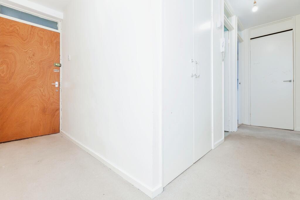 1 bed Apartment