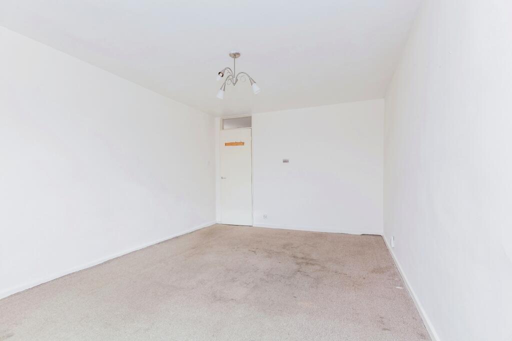 1 bed Apartment