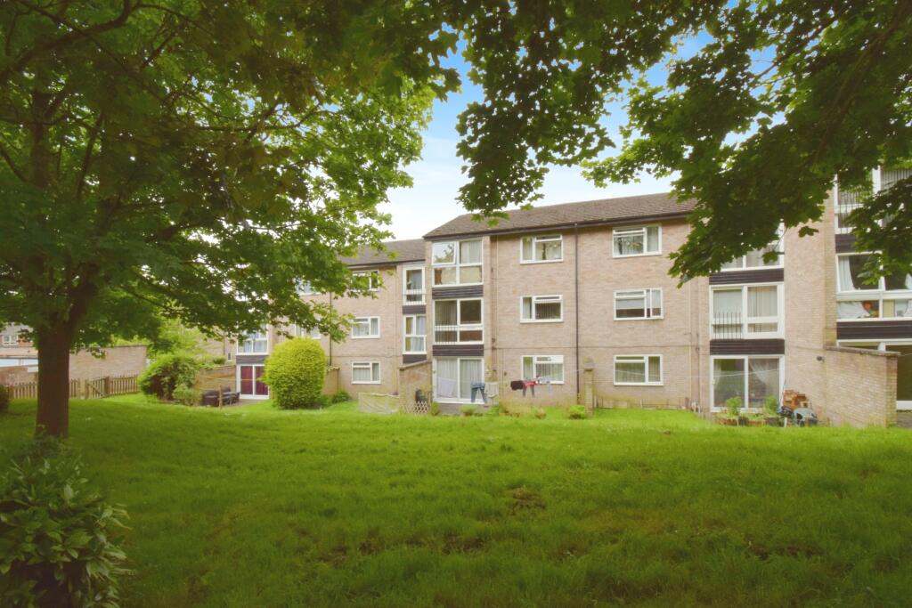 2 bed Apartment