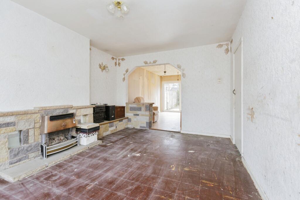 3 bed Semi-Detached
