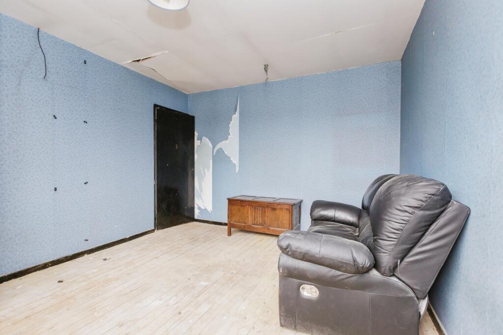 3 bed Semi-Detached