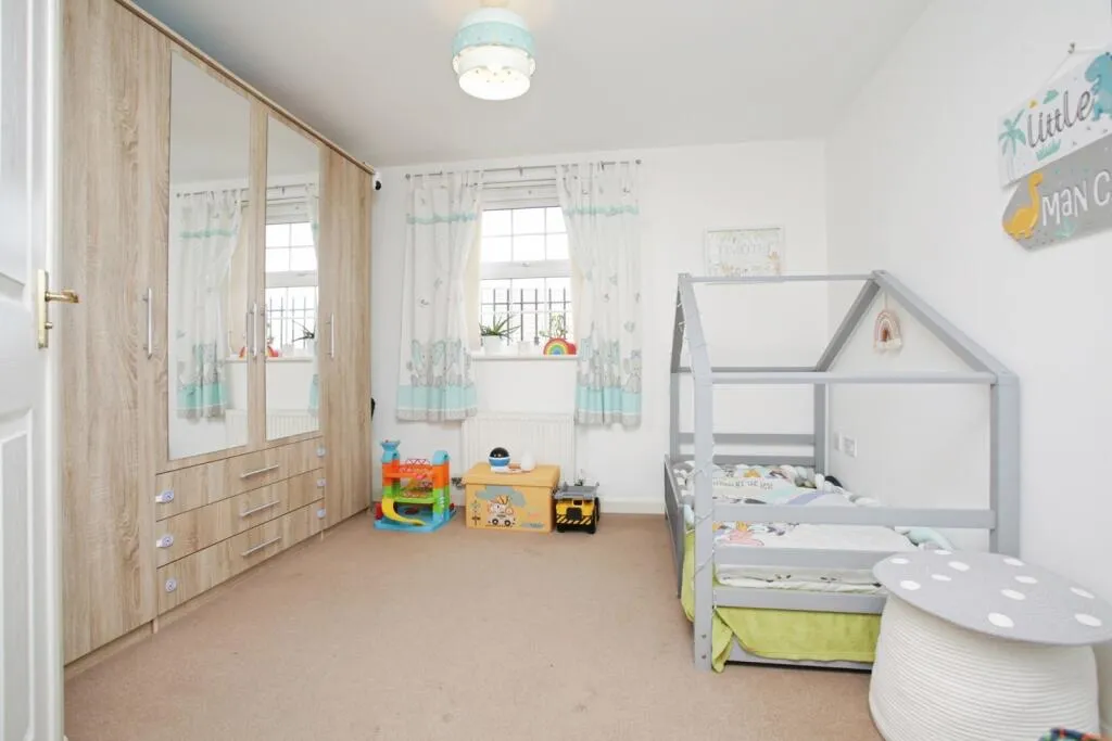 2 bed Apartment