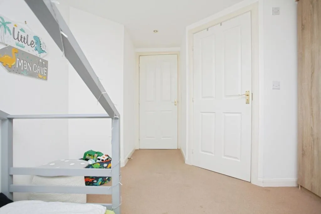 2 bed Apartment