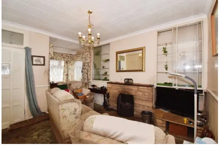 2 bed Terraced