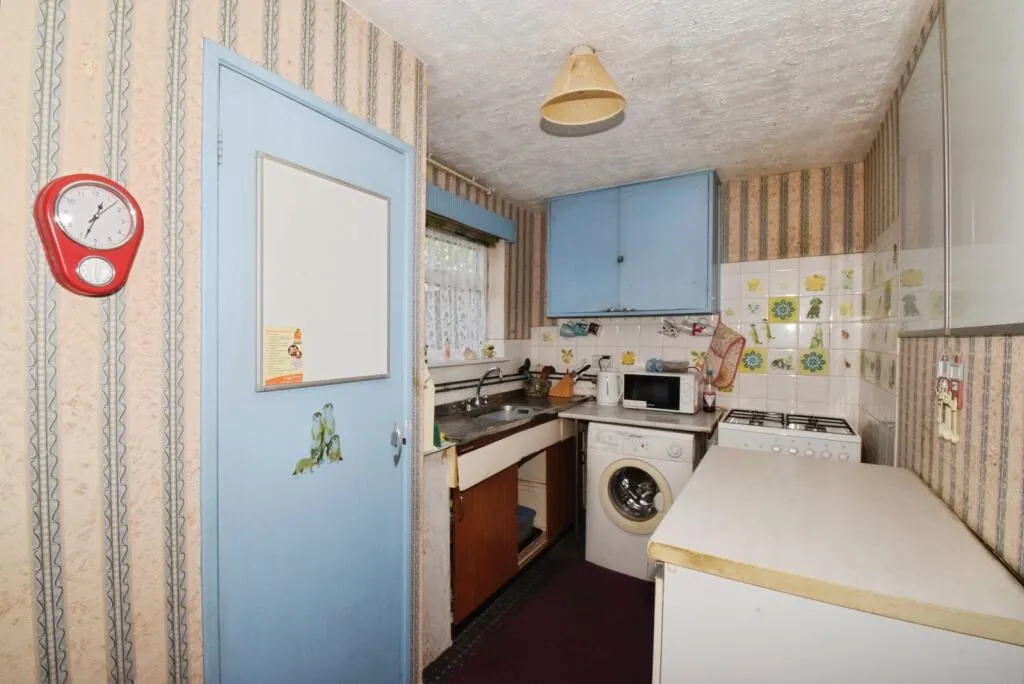 2 bed Semi-Detached
