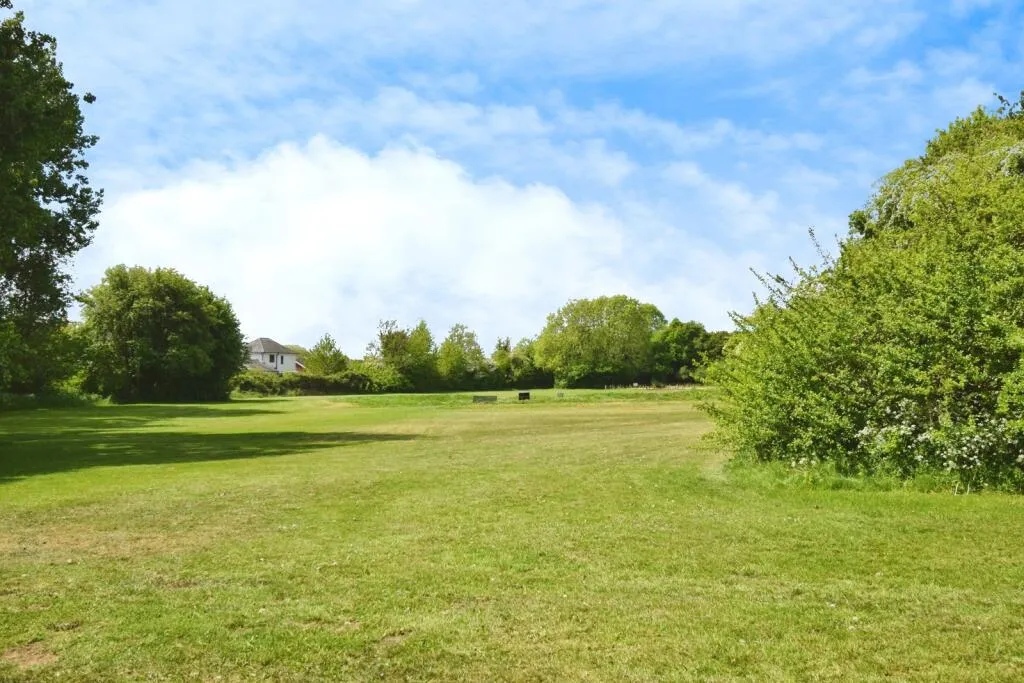 2 bed Semi-Detached