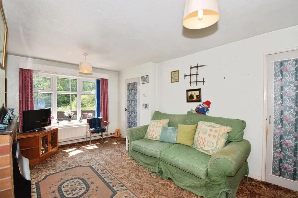 2 bed Semi-Detached