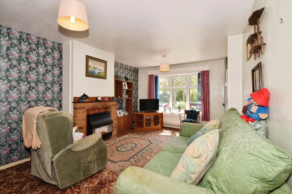2 bed Semi-Detached
