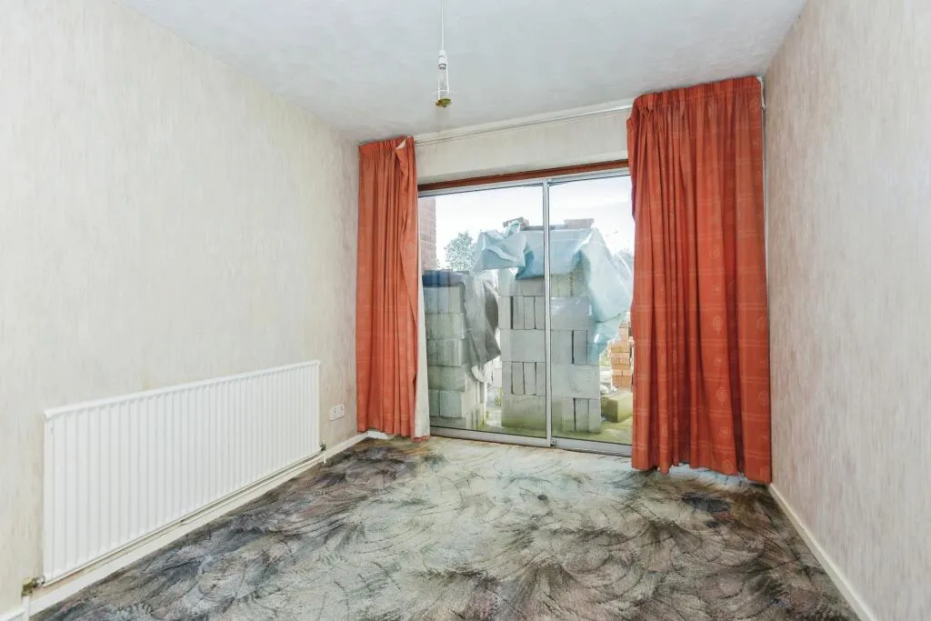 3 bed Semi-Detached