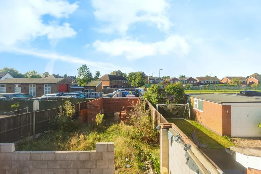 3 bed Semi-Detached