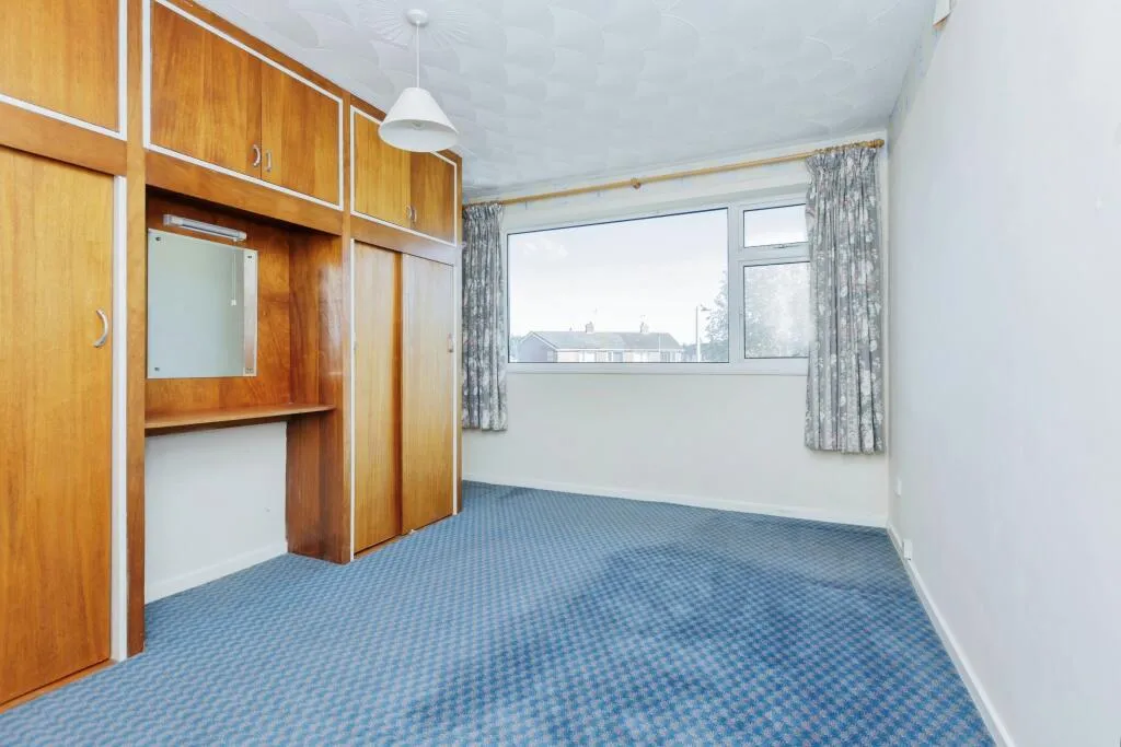 3 bed Semi-Detached
