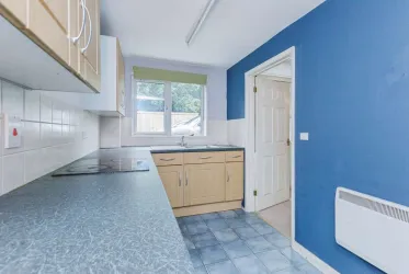 1 bed Ground Flat
