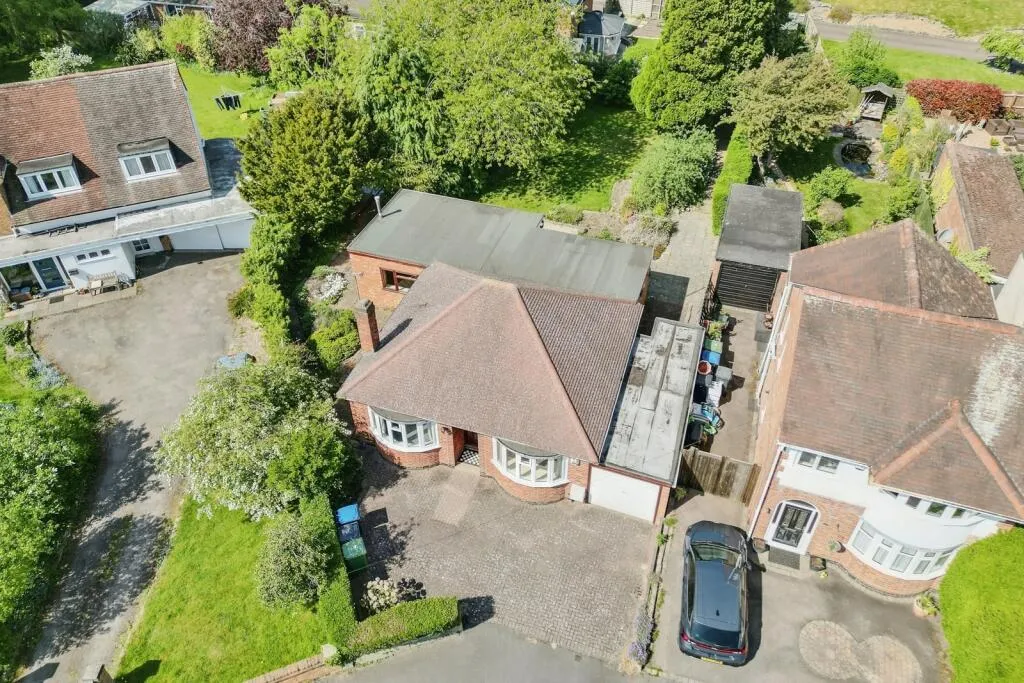 3 bed Detached Bungalow