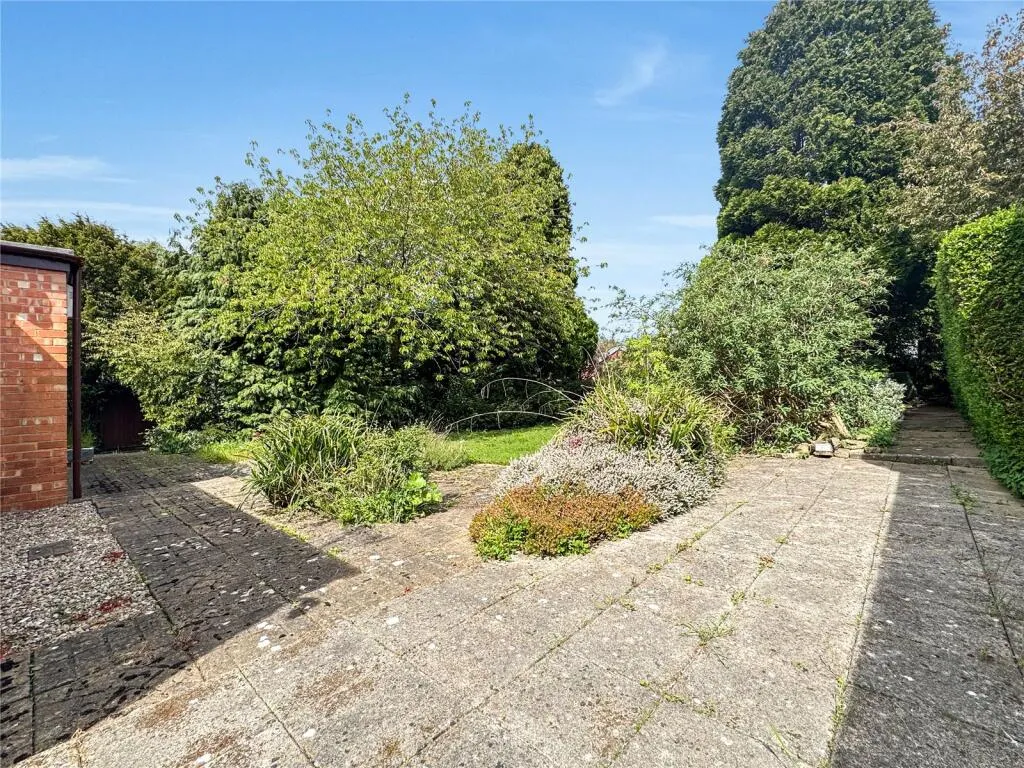 3 bed Detached Bungalow