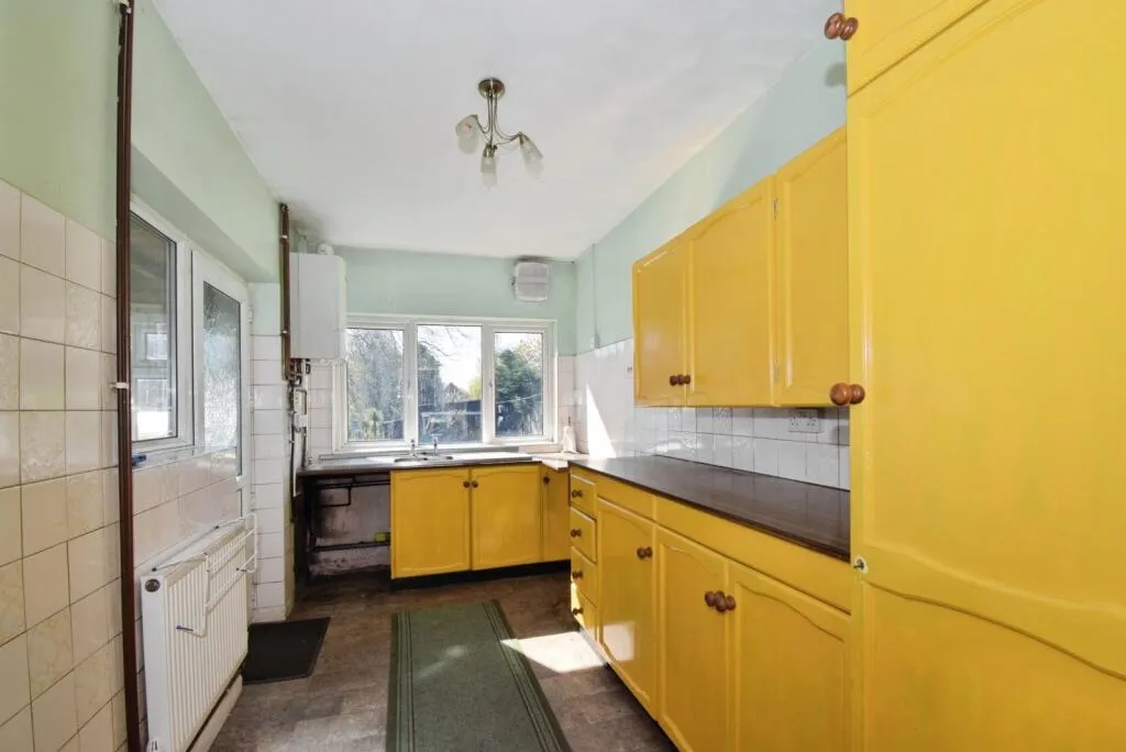 3 bed Semi-Detached