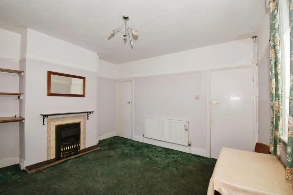 3 bed Semi-Detached