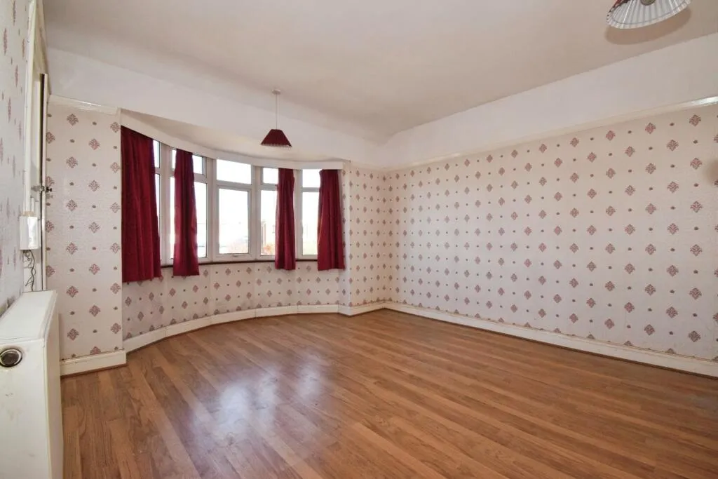 3 bed Semi-Detached